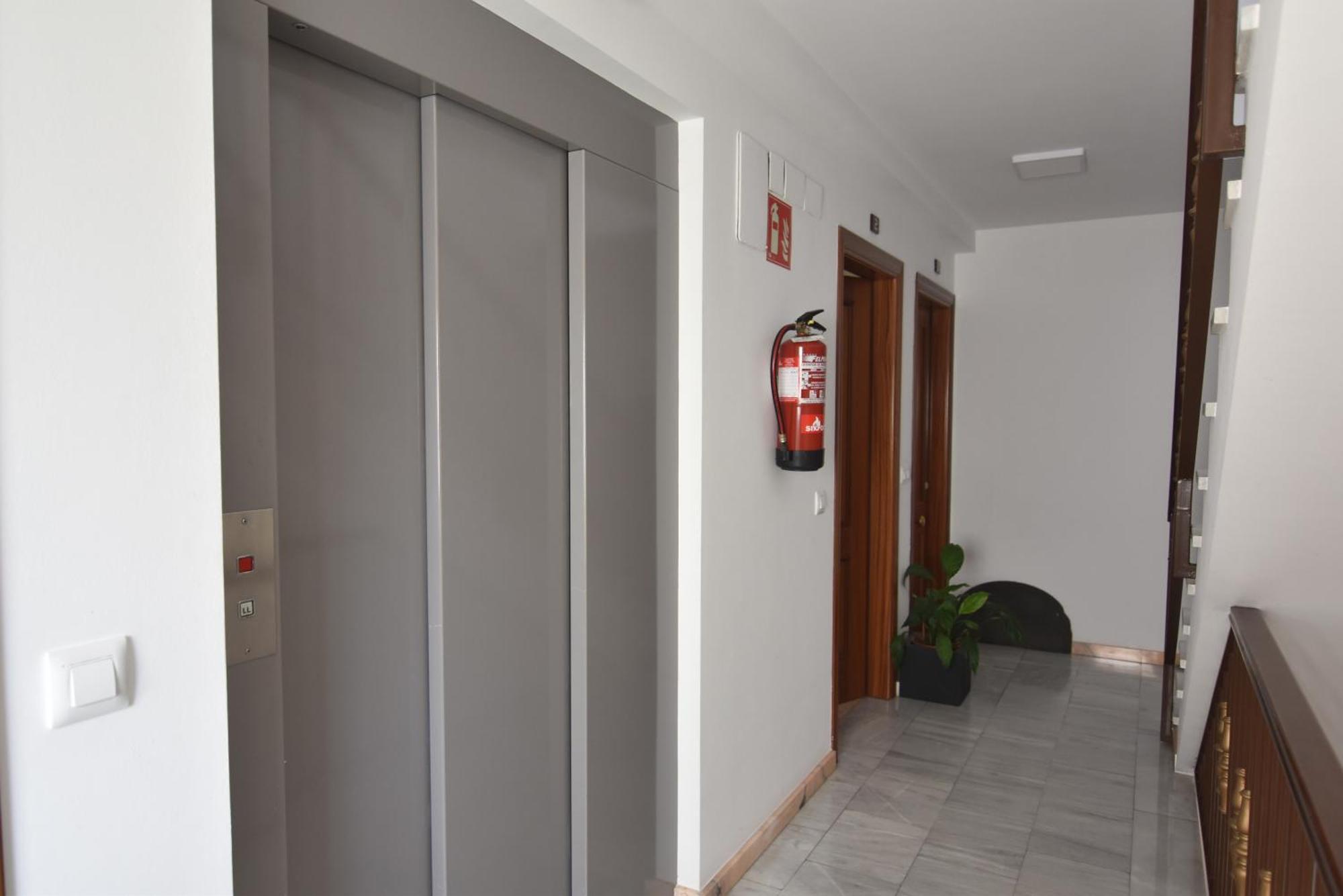 Rnet - Lluis Companys Roses Appartement Buitenkant foto
