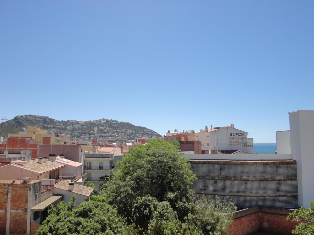 Rnet - Lluis Companys Roses Appartement Buitenkant foto